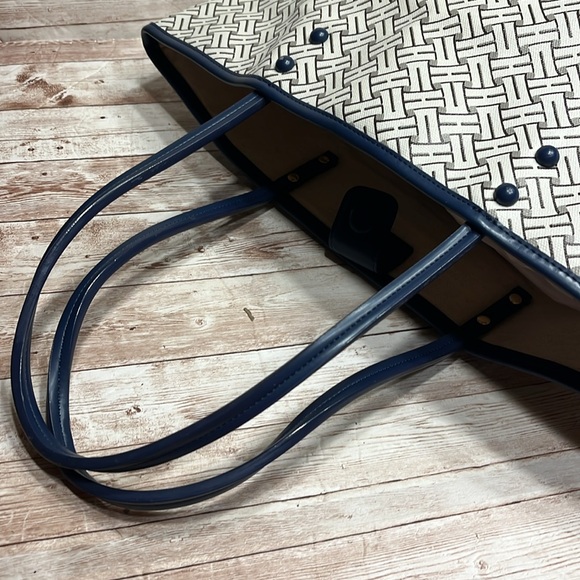 Cole Haan Large Ivory Tote - Picture 8 of 12